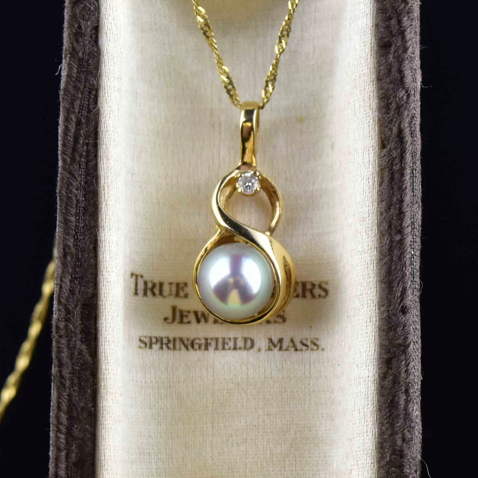 14K Gold Gray Pearl Diamond Pendant Necklace