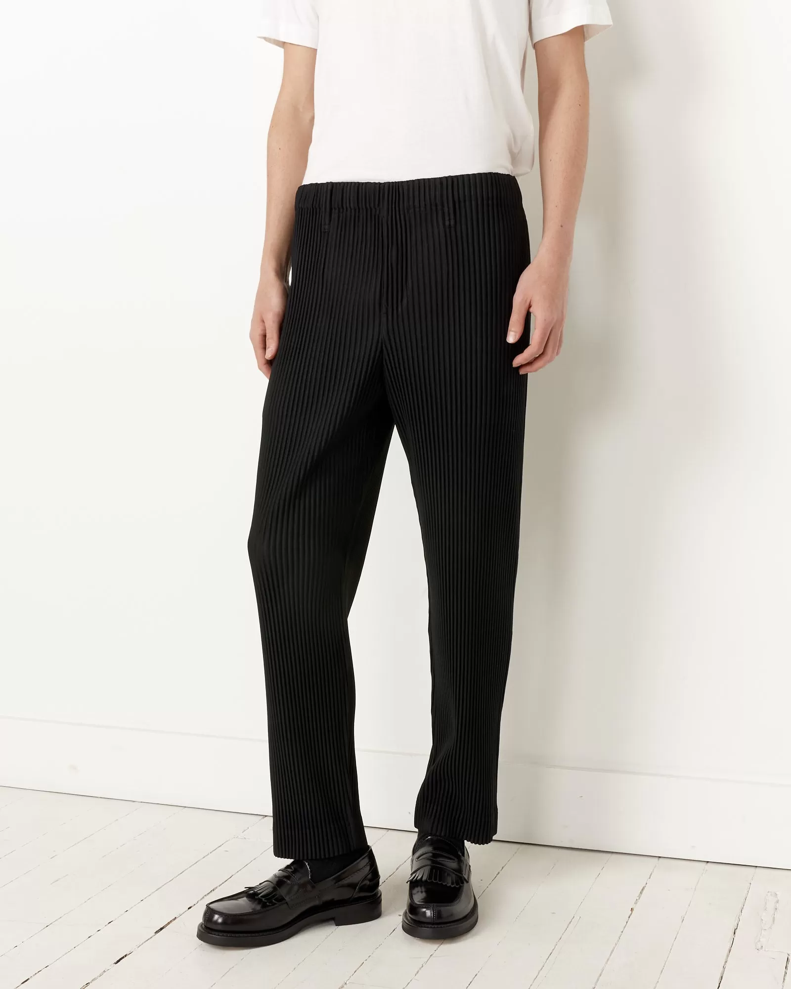 Basics Pant in Black