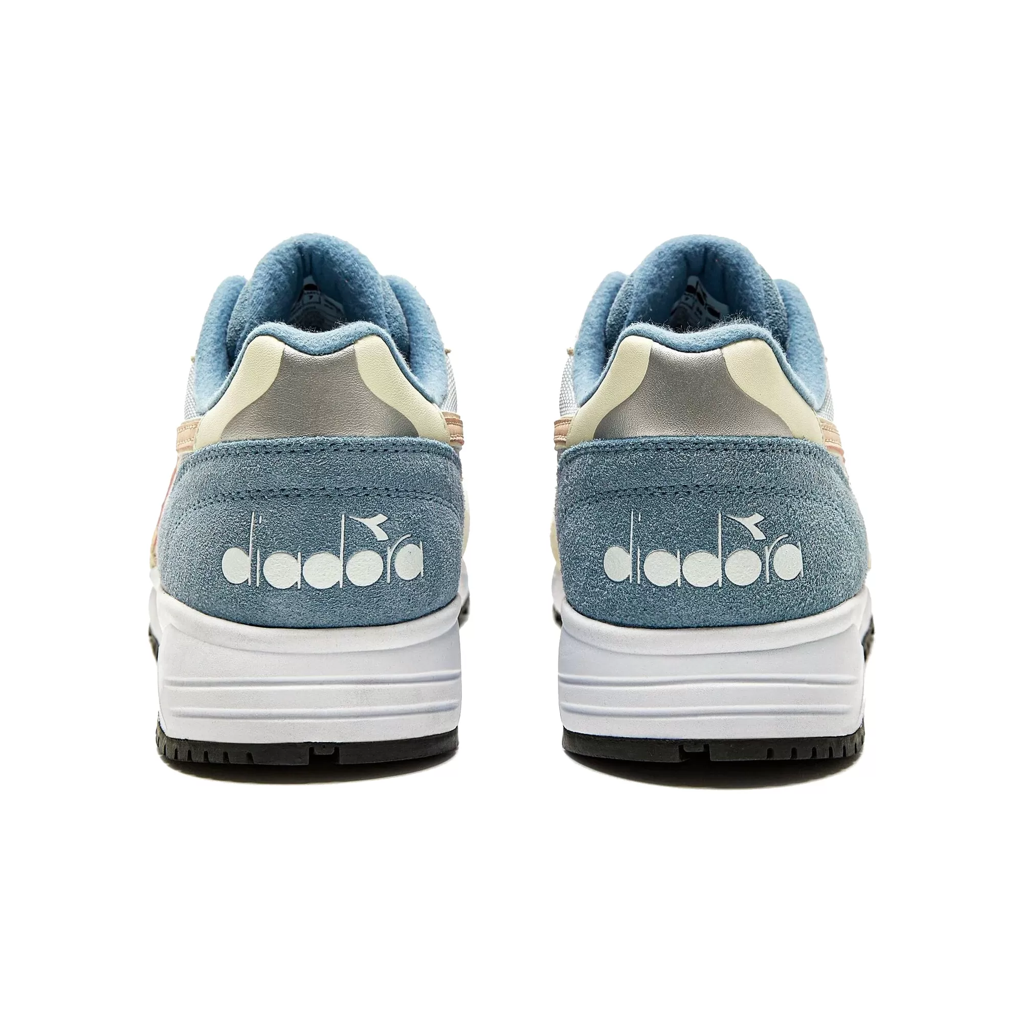 Diadora N902 Trainers - Arctic Ice / Whisper White