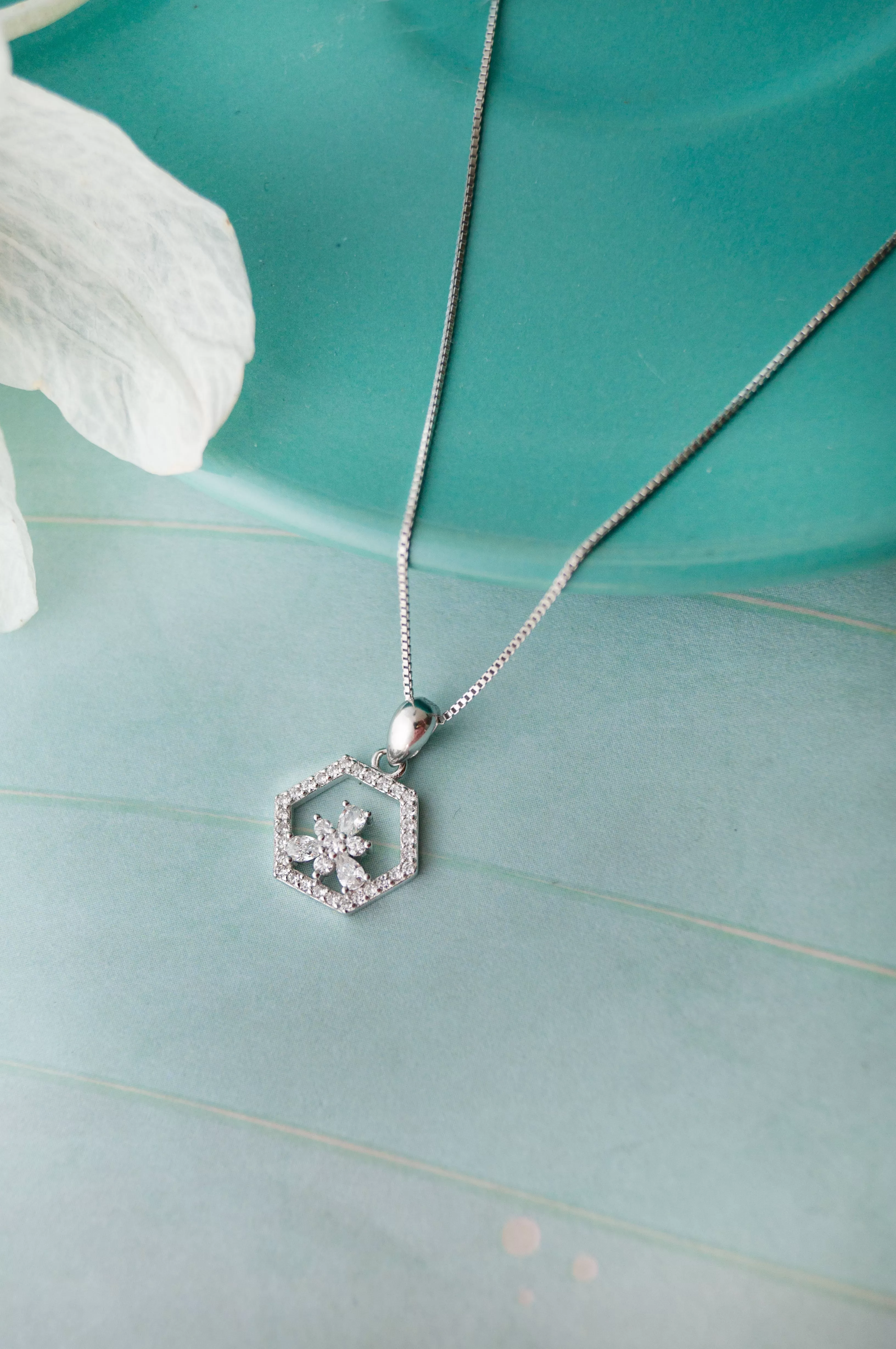 Hexagon With A Flower Rose Gold Plated Sterling Silver Pendant Set