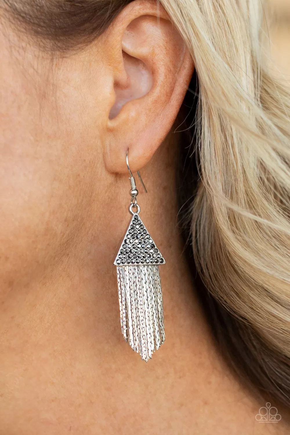 Paparazzi Pyramid SHEEN - Silver Earrings - 2021 Convention Collection