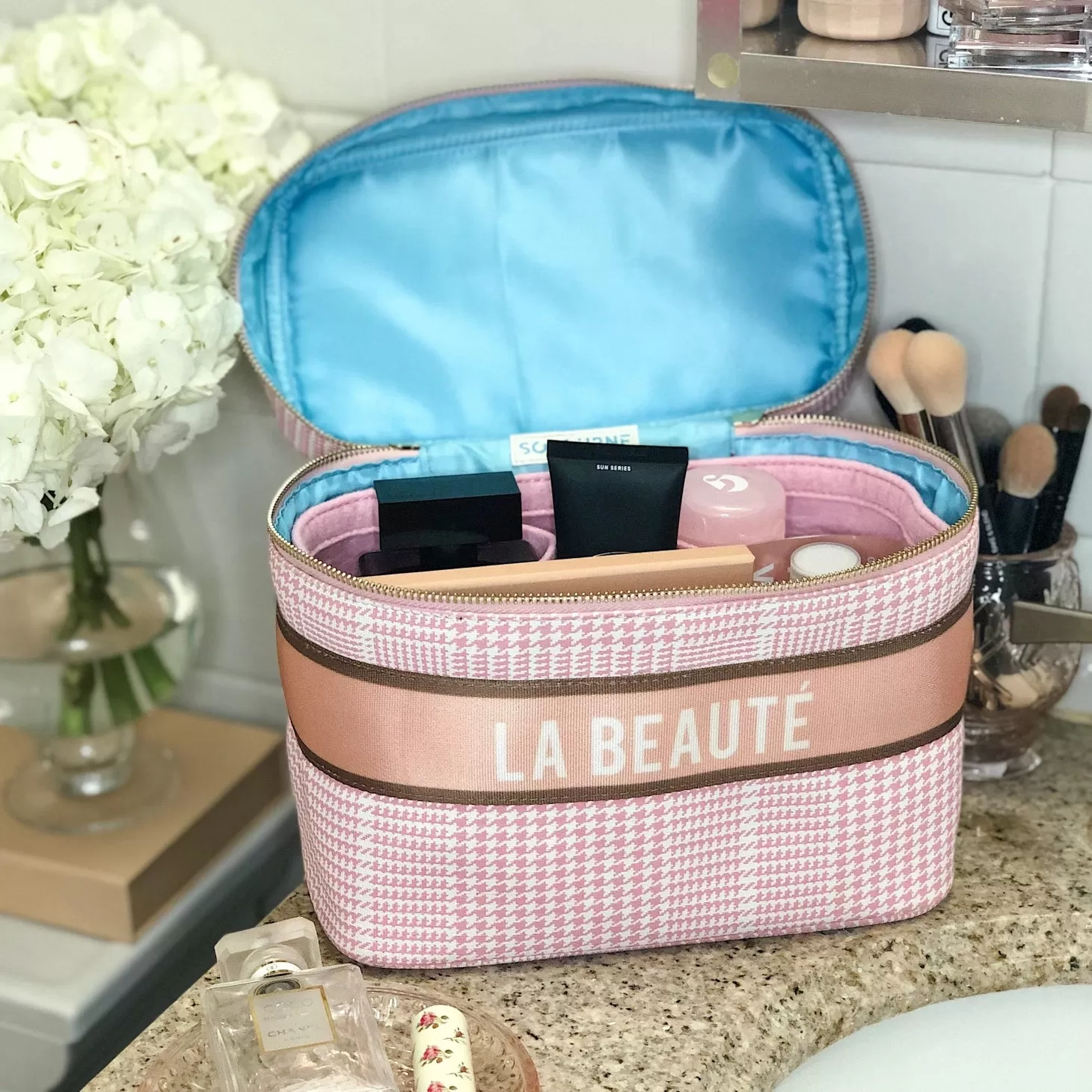 Sojourne Luggage La Beaute Make Up Case