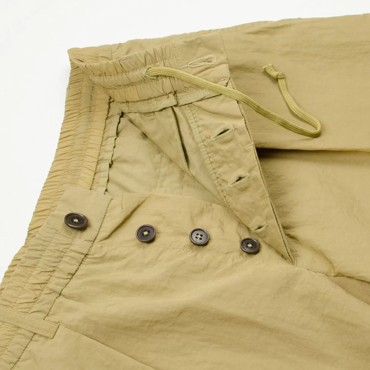 Universal Works - Pleated Track Short Recycled Nylon Tech - Sand